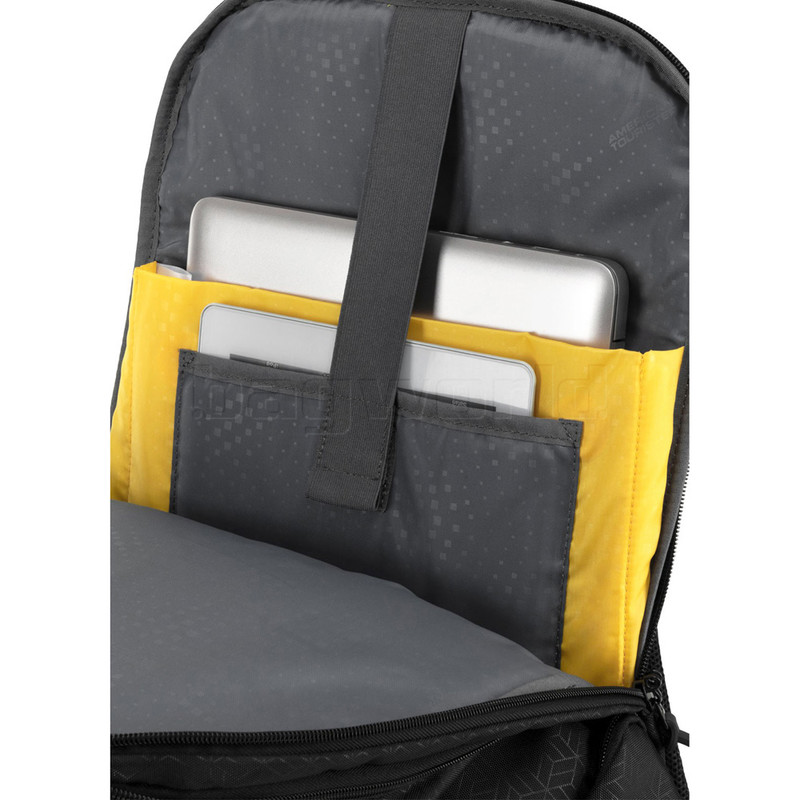 american tourister workout backpack