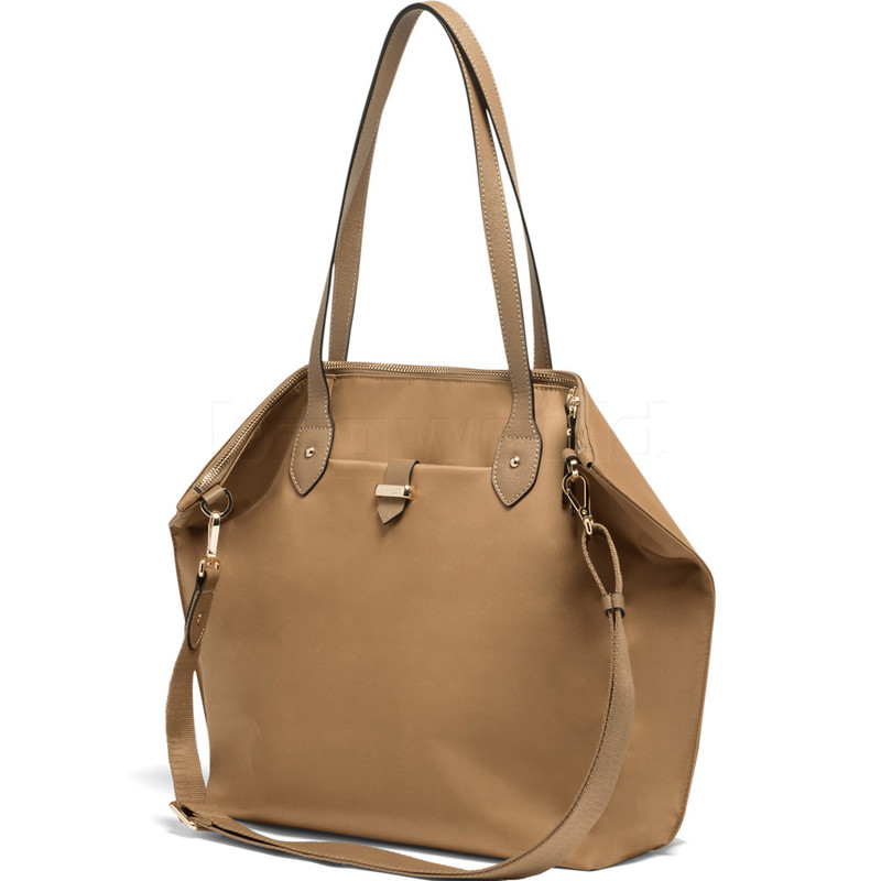 travel tote